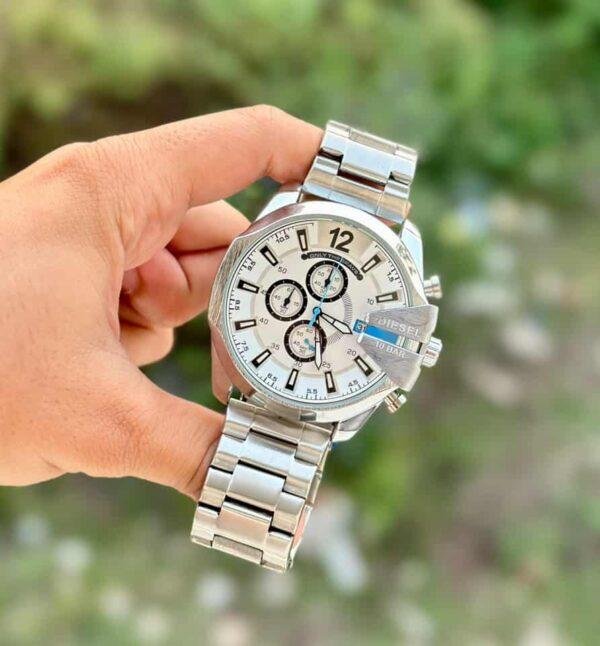 First Copy Diesel 10 Bar Silver & White DZ4318 Watch for Men First Copy Diesel 10 Bar Silver & White DZ4318 Watch for Men