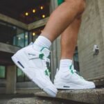 Branded Air Retro 4 Metallic Green Sneakers